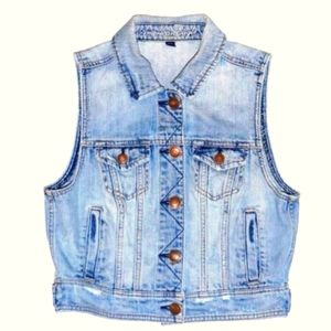 AMERICAN EAGLE Denim Vest size M